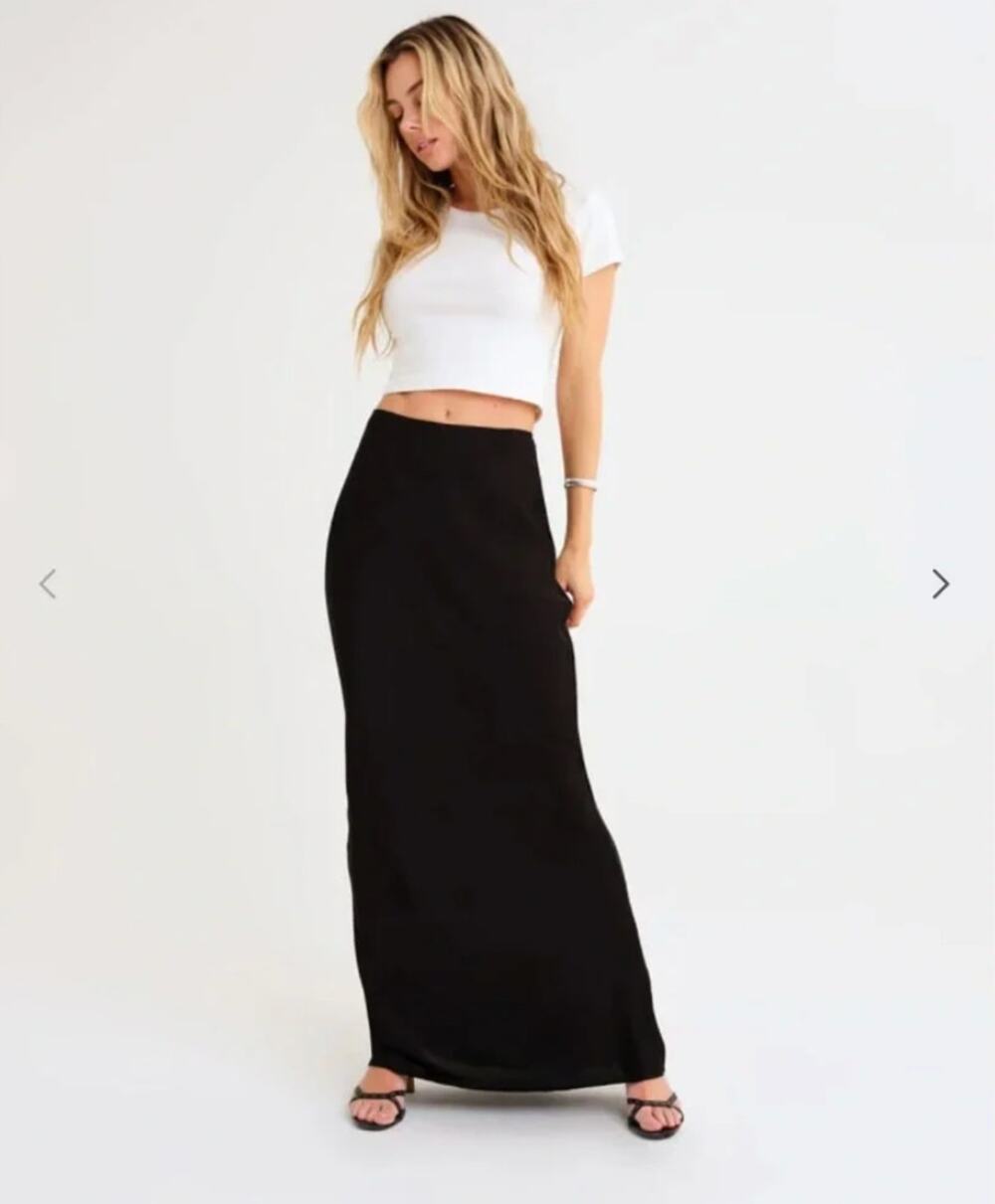 Rumored NWT Archive Bias Maxi Skirt Black Medium